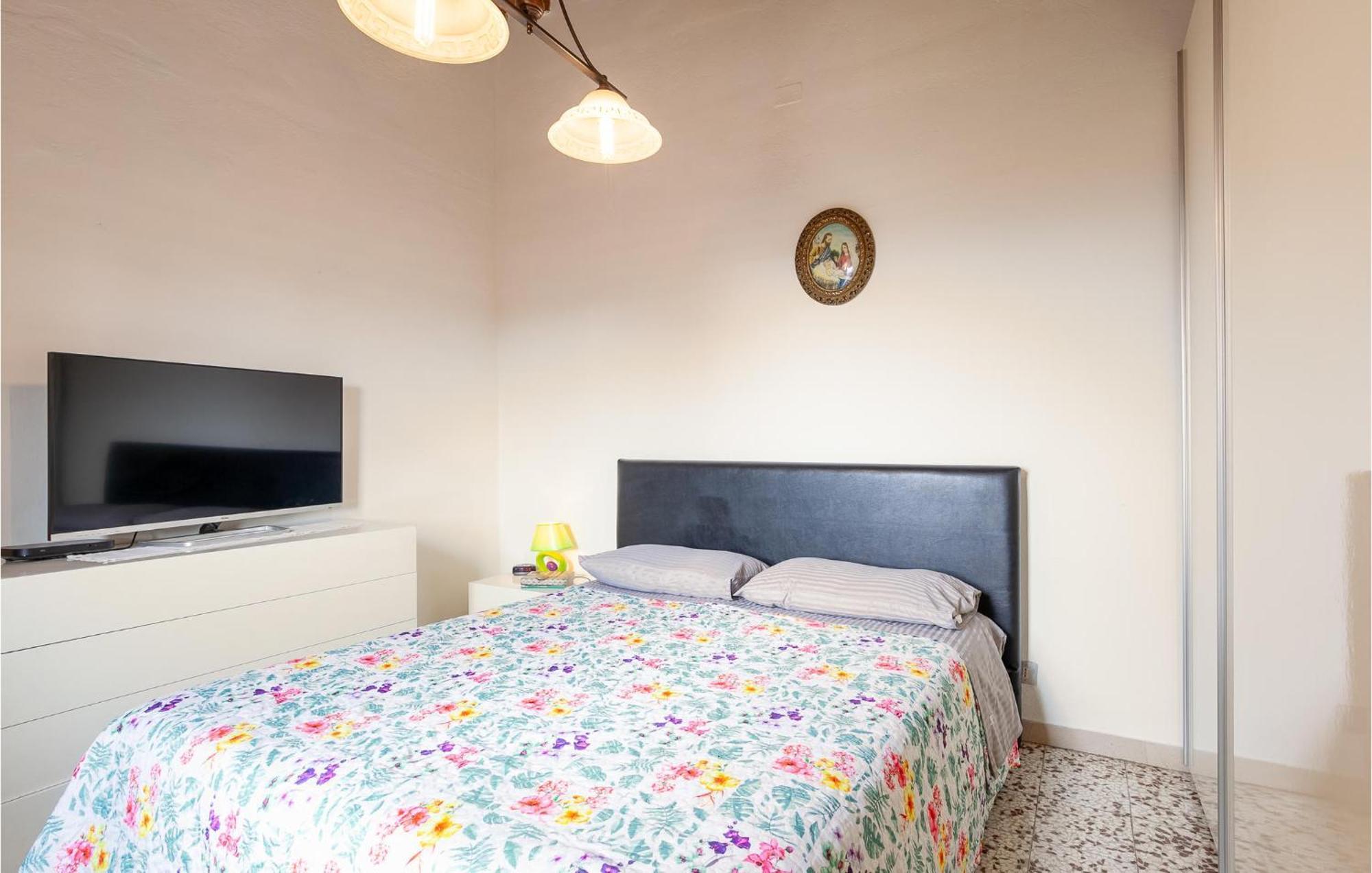 Awesome Home In Montefoscoli With Wifi Exterior foto
